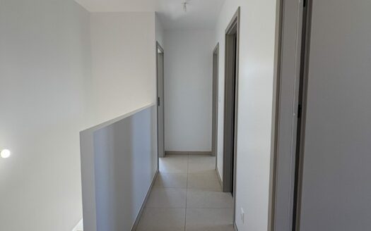 Maison neuve individuelle